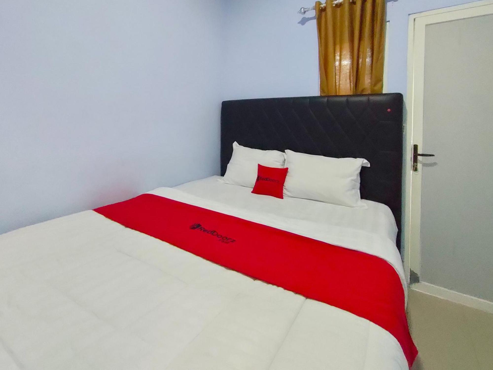 Reddoorz Syariah Near Stasiun Wates Ξενοδοχείο Wates  Εξωτερικό φωτογραφία