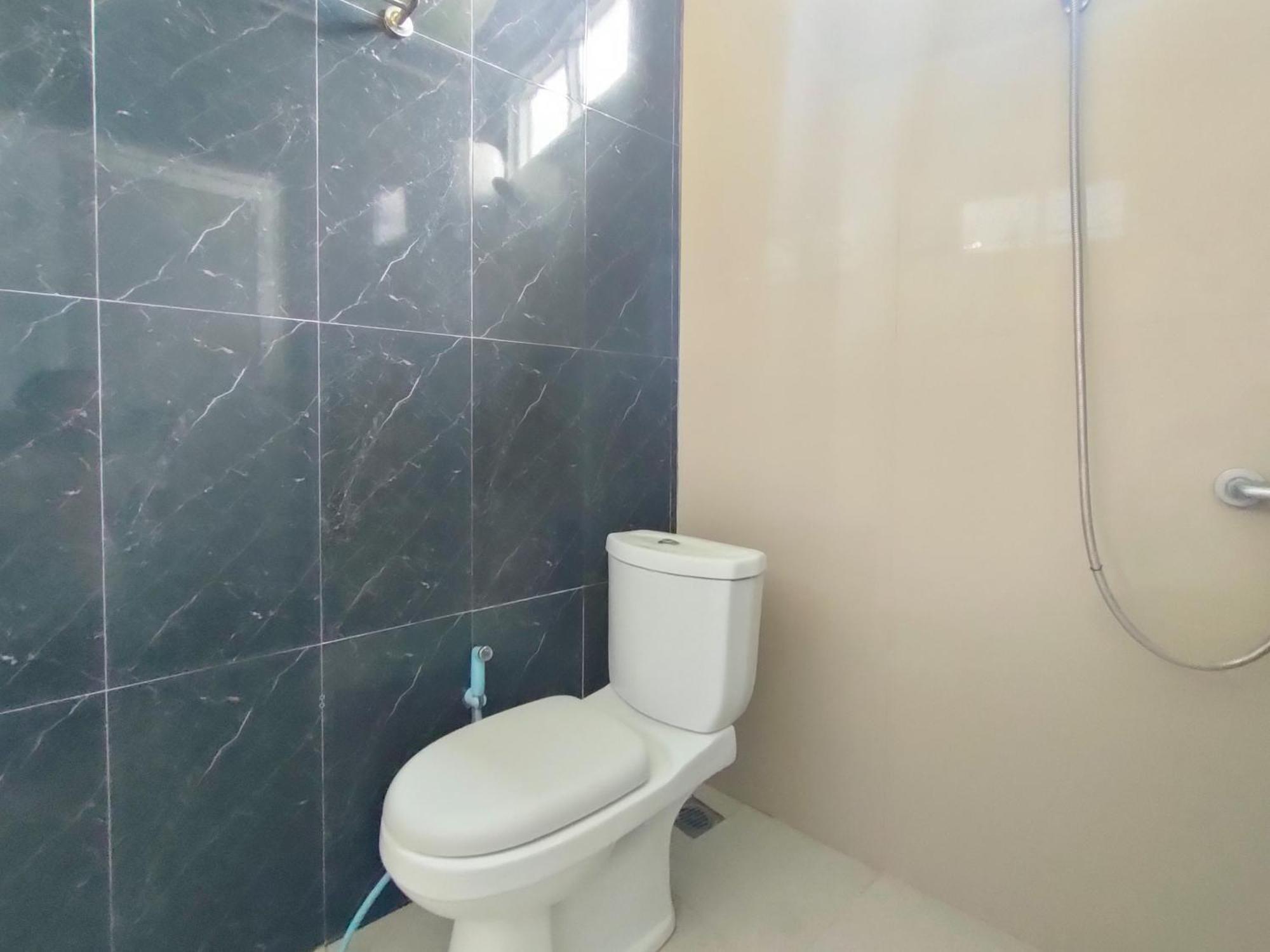Reddoorz Syariah Near Stasiun Wates Ξενοδοχείο Wates  Εξωτερικό φωτογραφία